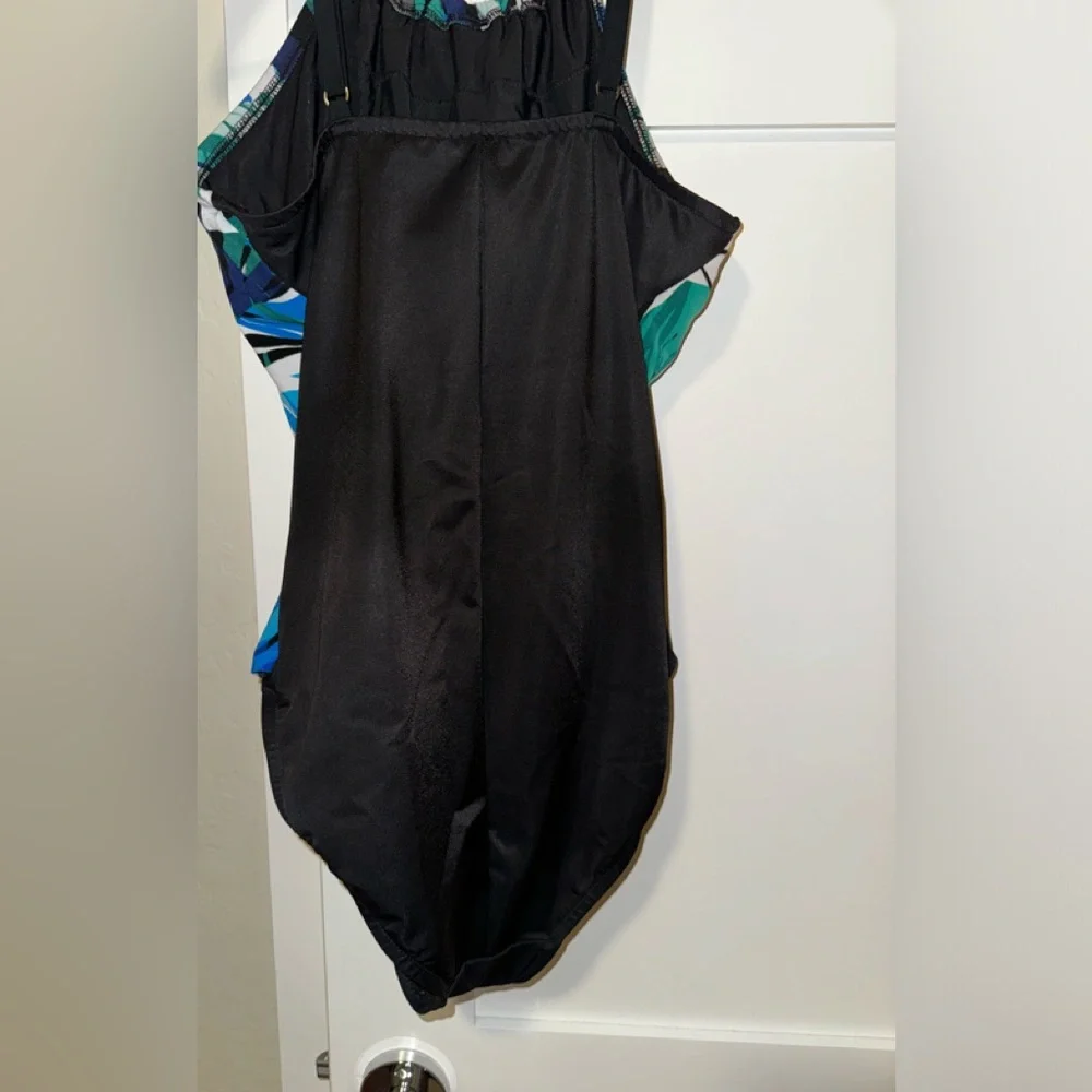 Magic suit Jill Palm Desert draped one piece swimsuit 12US